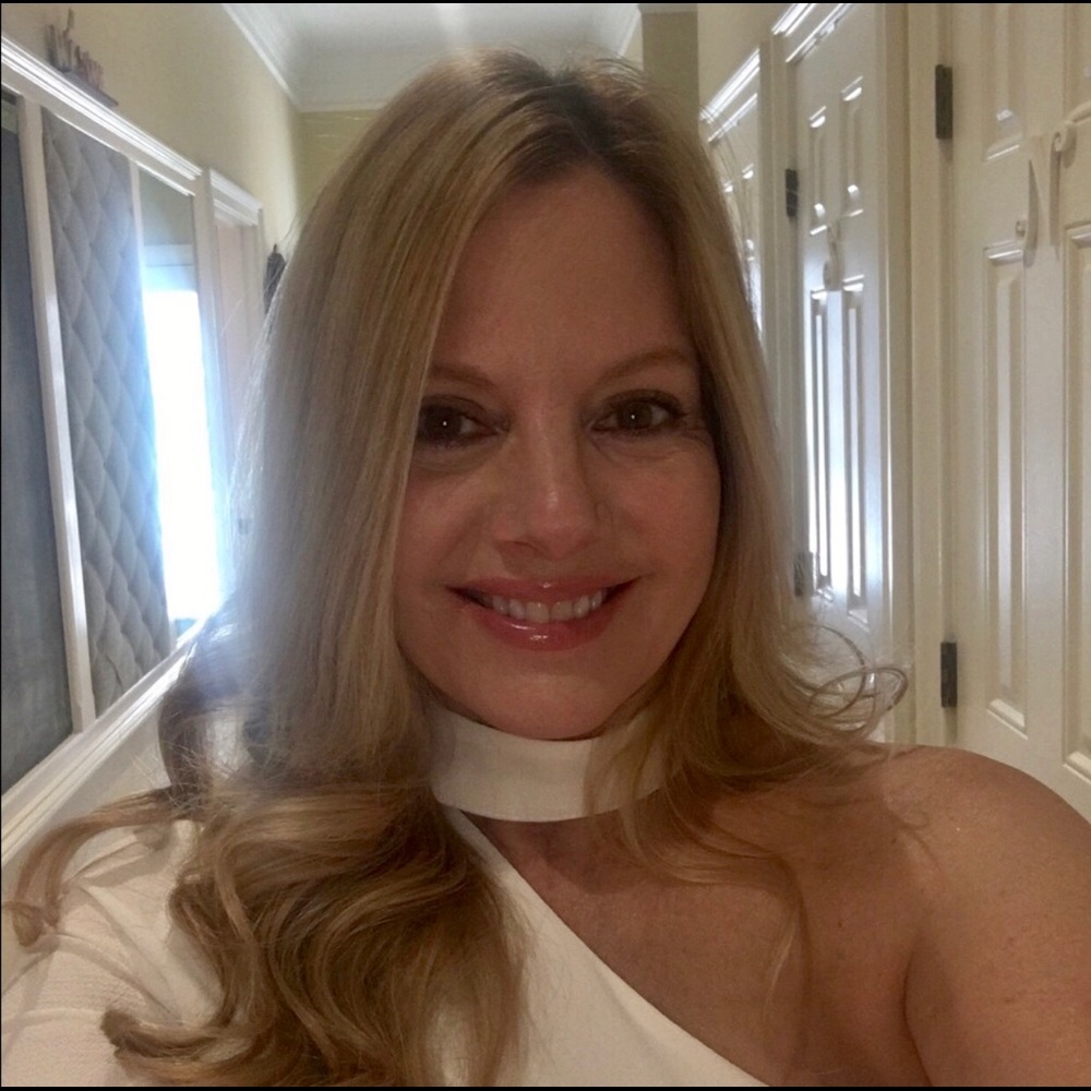 Meet your Posher, Kim